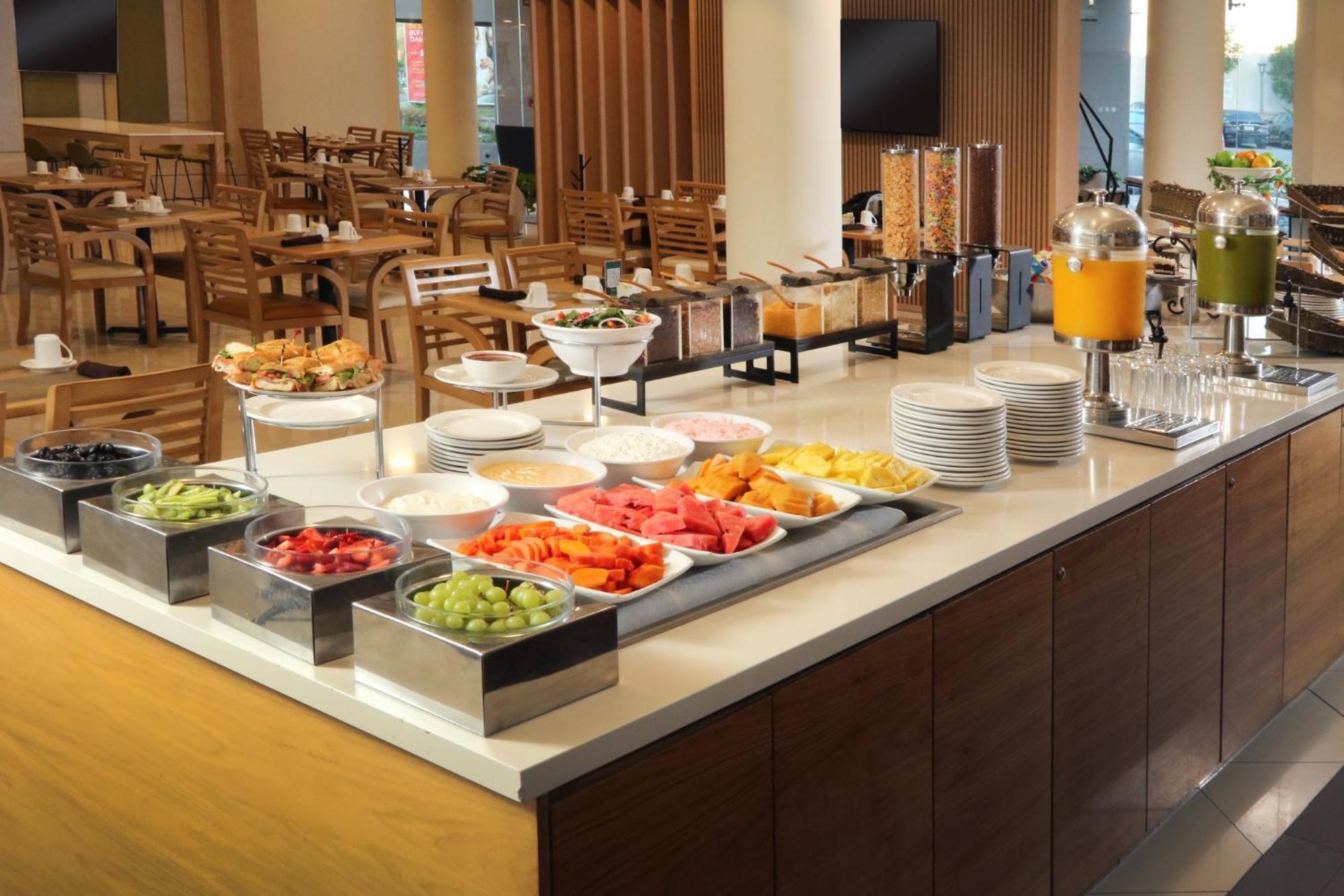 Holiday Inn Tijuana Zona Rio By Ihg Zewnętrze zdjęcie